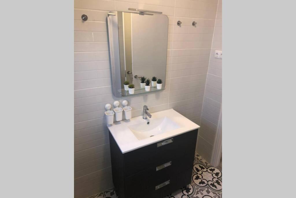 Piso 3 Habitaciones Ideal Para Tus Vacaciones Valenza Esterno foto