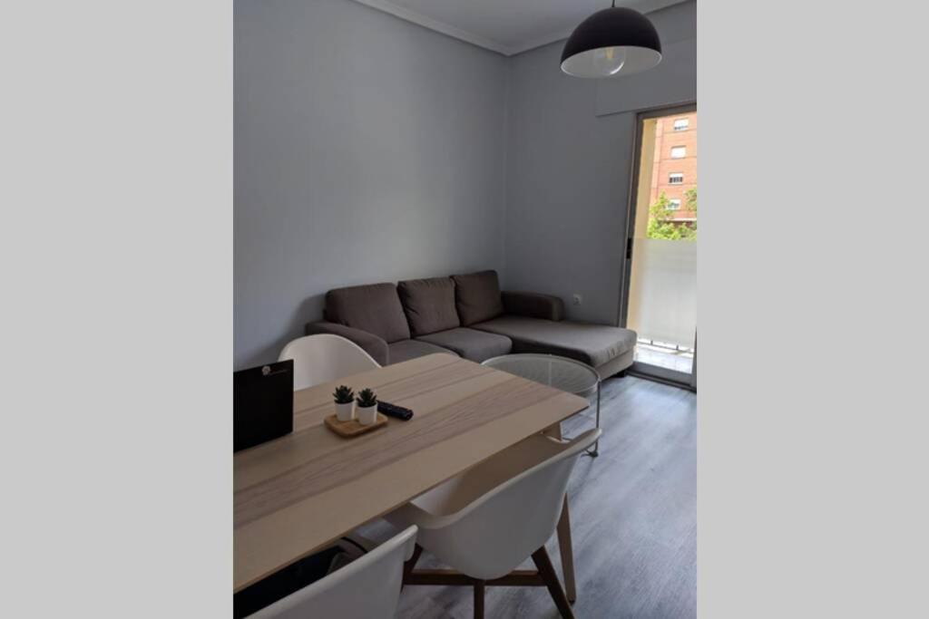 Piso 3 Habitaciones Ideal Para Tus Vacaciones Valenza Esterno foto